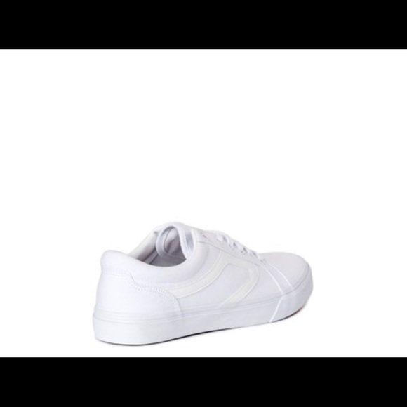 Shoes - Picture 2 of 4